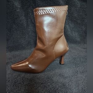 Elegant Brown Leather Boots